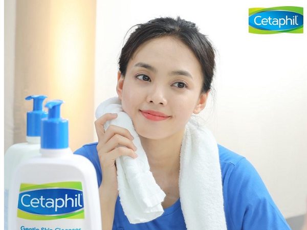 Sữa rữa mặt Cetaphil Gentle Skin Cleanser Làm Sạch Dưỡng Ẩm Sâu
