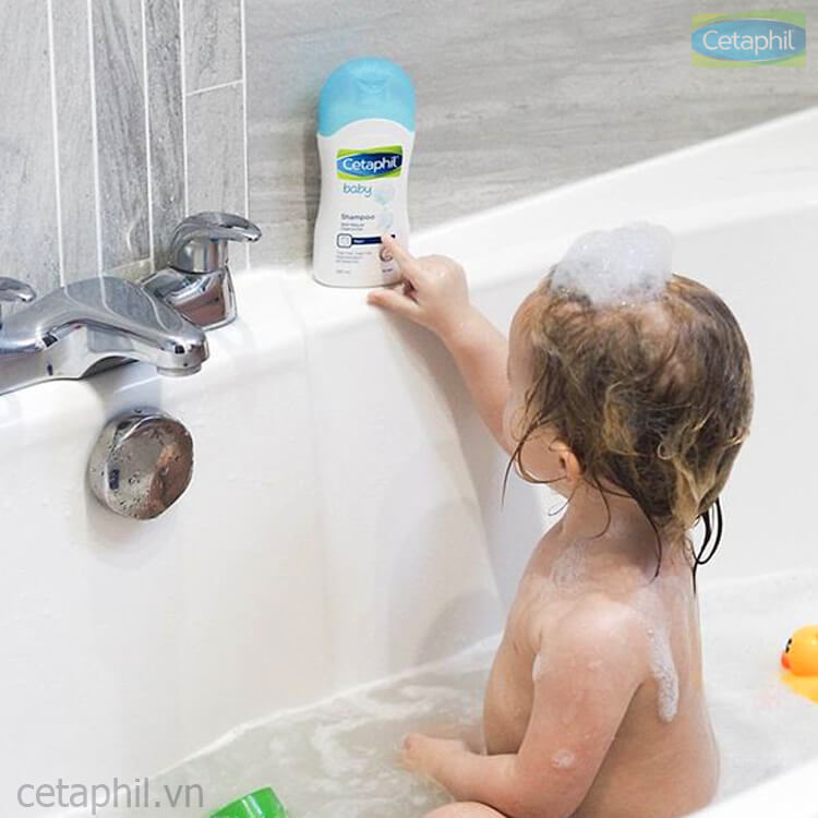sua-tam-cetaphil-cho-be.jpg